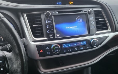 Toyota Highlander III, 2014 год, 3 200 000 рублей, 5 фотография