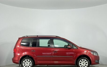 Volkswagen Touran III, 2010 год, 1 070 000 рублей, 8 фотография
