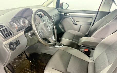 Volkswagen Touran III, 2010 год, 1 070 000 рублей, 13 фотография