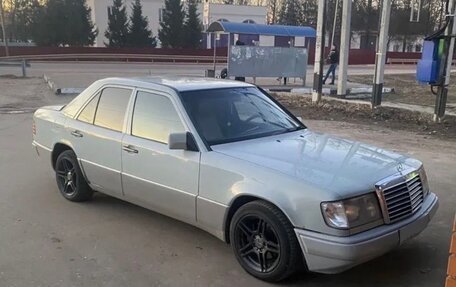 Mercedes-Benz W124, 1986 год, 320 000 рублей, 1 фотография