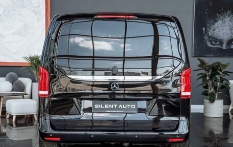 Mercedes-Benz V-Класс, 2019 год, 5 200 000 рублей, 7 фотография