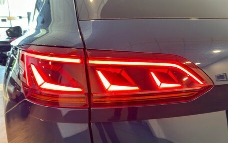 Volkswagen Touareg III, 2019 год, 6 090 000 рублей, 7 фотография