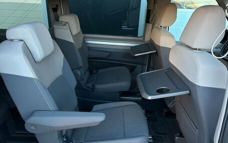 Volkswagen Multivan, 2023 год, 5 500 000 рублей, 21 фотография