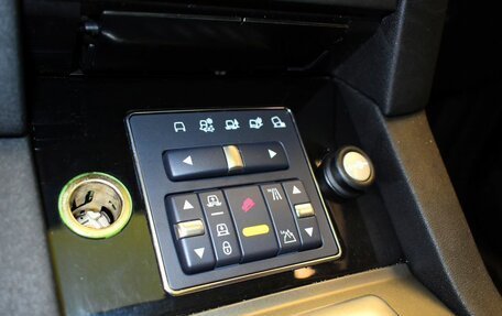 Land Rover Discovery IV, 2013 год, 1 850 000 рублей, 28 фотография