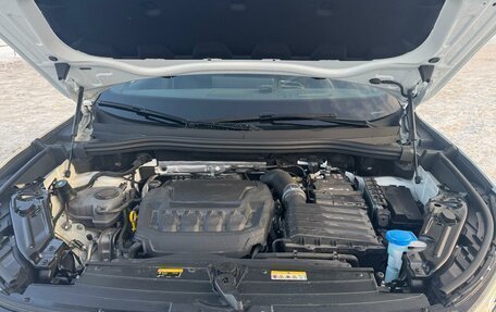 Volkswagen Tiguan, 2025 год, 4 740 000 рублей, 7 фотография