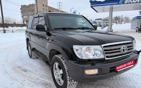 Toyota Land Cruiser 100 рестайлинг 2, 2007 год, 1 999 999 рублей, 3 фотография