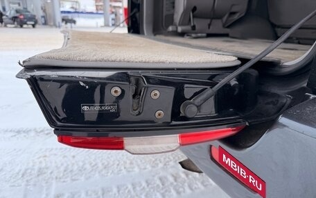 Toyota Land Cruiser 100 рестайлинг 2, 2007 год, 1 999 999 рублей, 21 фотография