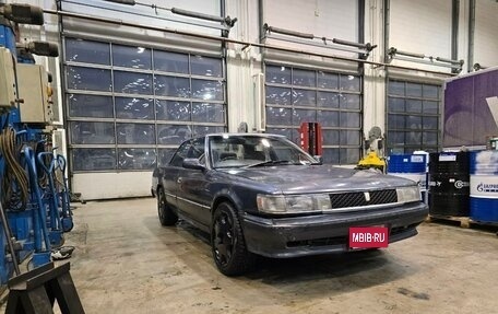 Toyota Chaser IV, 1990 год, 350 000 рублей, 2 фотография