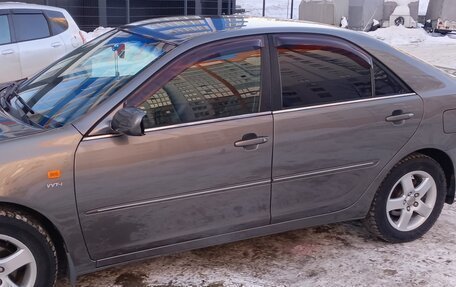 Toyota Camry V40, 2004 год, 940 000 рублей, 3 фотография