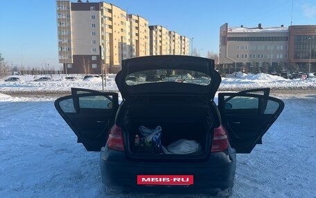 BMW 1 серия, 2009 год, 690 000 рублей, 2 фотография