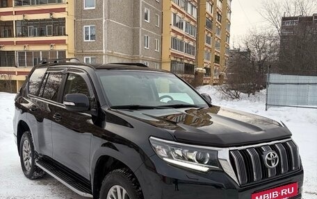 Toyota Land Cruiser Prado 150 рестайлинг 2, 2019 год, 7 000 000 рублей, 18 фотография