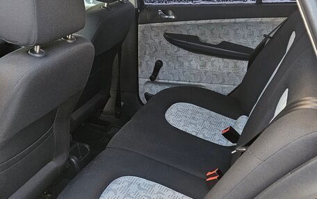 Skoda Fabia I, 2003 год, 250 000 рублей, 11 фотография