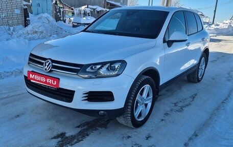 Volkswagen Touareg III, 2013 год, 2 399 000 рублей, 4 фотография