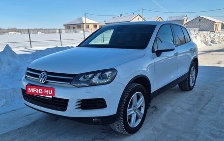 Volkswagen Touareg III, 2013 год, 2 399 000 рублей, 3 фотография