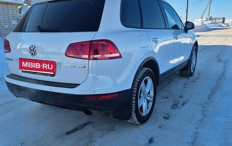 Volkswagen Touareg III, 2013 год, 2 399 000 рублей, 10 фотография