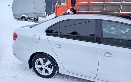 Volkswagen Jetta VI, 2013 год, 1 050 000 рублей, 4 фотография