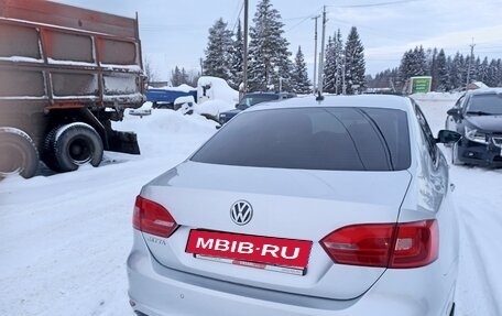 Volkswagen Jetta VI, 2013 год, 1 050 000 рублей, 7 фотография