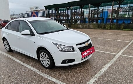 Chevrolet Cruze II, 2011 год, 1 100 000 рублей, 3 фотография