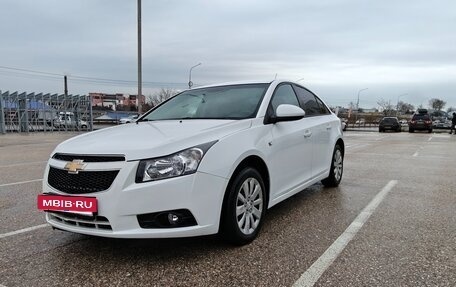 Chevrolet Cruze II, 2011 год, 1 100 000 рублей, 2 фотография