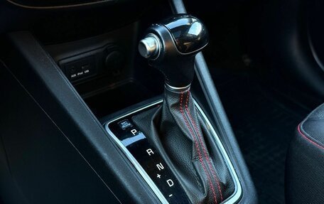 KIA Venga I, 2015 год, 1 190 000 рублей, 24 фотография