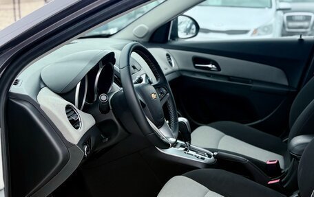 Chevrolet Cruze II, 2013 год, 979 990 рублей, 8 фотография