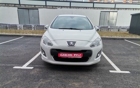 Peugeot 308 II, 2012 год, 530 000 рублей, 2 фотография