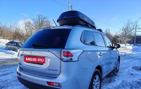 Mitsubishi Outlander III рестайлинг 3, 2013 год, 1 280 000 рублей, 4 фотография