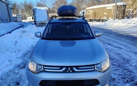 Mitsubishi Outlander III рестайлинг 3, 2013 год, 1 280 000 рублей, 7 фотография