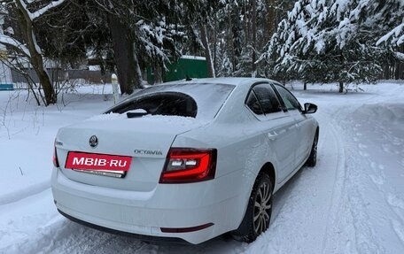 Skoda Octavia, 2017 год, 1 900 000 рублей, 4 фотография
