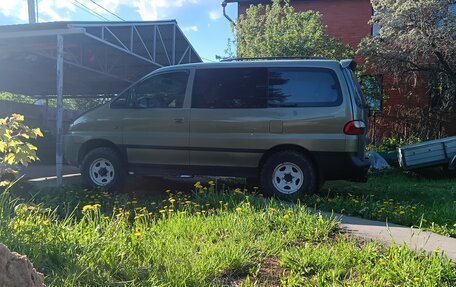 Hyundai Starex I рестайлинг, 2001 год, 1 100 000 рублей, 26 фотография