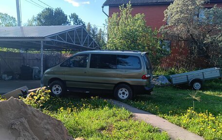 Hyundai Starex I рестайлинг, 2001 год, 1 100 000 рублей, 27 фотография