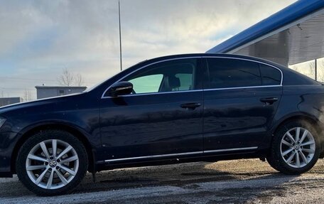 Volkswagen Passat B7, 2012 год, 1 095 000 рублей, 4 фотография