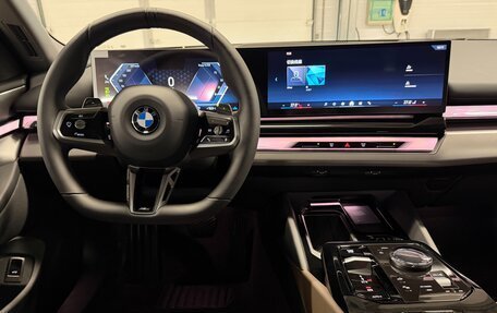 BMW 5 серия, 2025 год, 8 199 000 рублей, 21 фотография