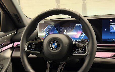 BMW 5 серия, 2025 год, 8 199 000 рублей, 23 фотография