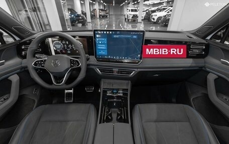 Volkswagen Tiguan, 2025 год, 4 965 000 рублей, 8 фотография