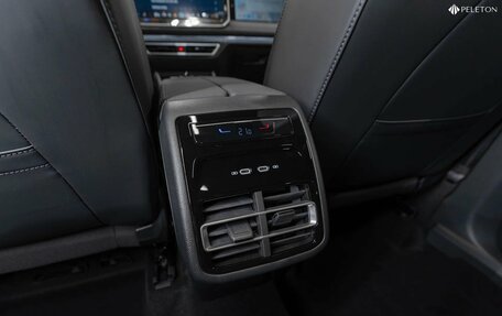 Volkswagen Tiguan, 2025 год, 4 965 000 рублей, 15 фотография