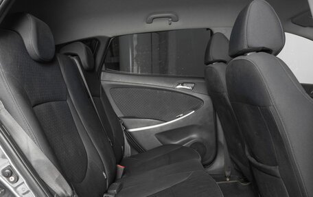 Hyundai Solaris II рестайлинг, 2013 год, 800 000 рублей, 8 фотография