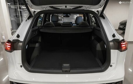 Volkswagen Tiguan, 2025 год, 4 965 000 рублей, 26 фотография