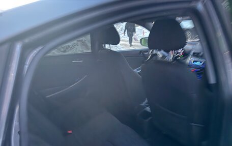 Hyundai Solaris II рестайлинг, 2016 год, 700 000 рублей, 12 фотография