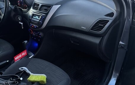 Hyundai Solaris II рестайлинг, 2016 год, 700 000 рублей, 11 фотография