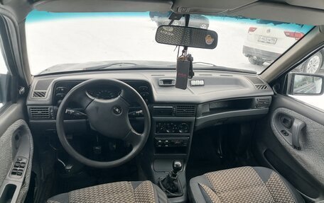 Daewoo Nexia I рестайлинг, 1997 год, 100 000 рублей, 5 фотография