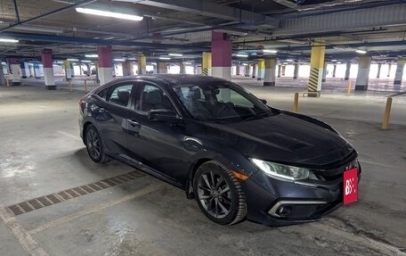 Honda Civic, 2021 год, 1 950 000 рублей, 3 фотография