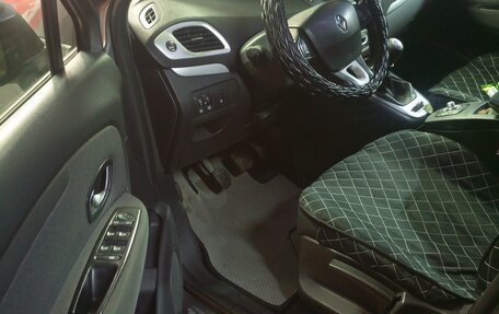 Renault Scenic III, 2011 год, 950 000 рублей, 6 фотография