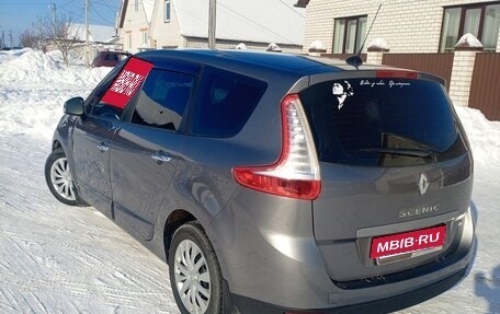 Renault Scenic III, 2011 год, 950 000 рублей, 3 фотография