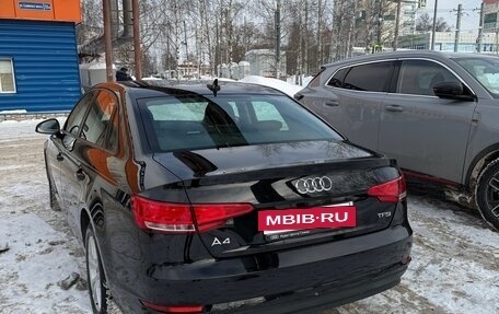 Audi A4, 2018 год, 2 400 000 рублей, 6 фотография