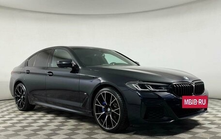 BMW 5 серия, 2021 год, 4 599 000 рублей, 19 фотография