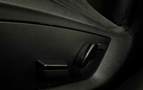 BMW 5 серия, 2021 год, 4 599 000 рублей, 28 фотография