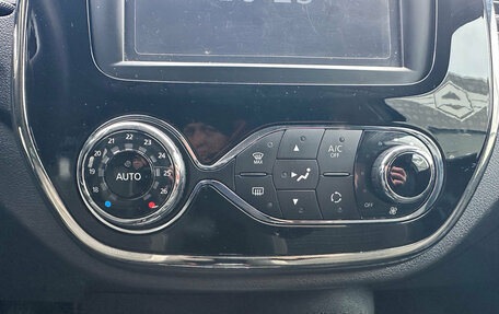 Renault Kaptur I рестайлинг, 2018 год, 1 550 000 рублей, 29 фотография