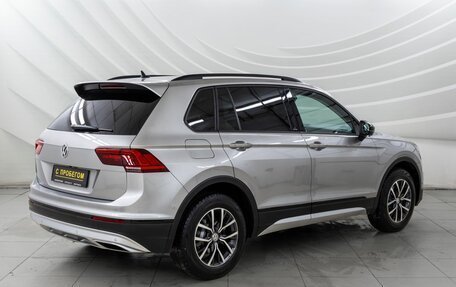 Volkswagen Tiguan II, 2019 год, 2 398 000 рублей, 7 фотография