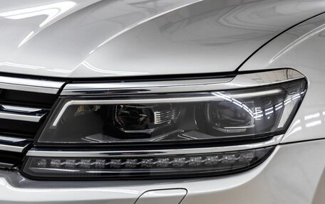 Volkswagen Tiguan II, 2019 год, 2 398 000 рублей, 11 фотография